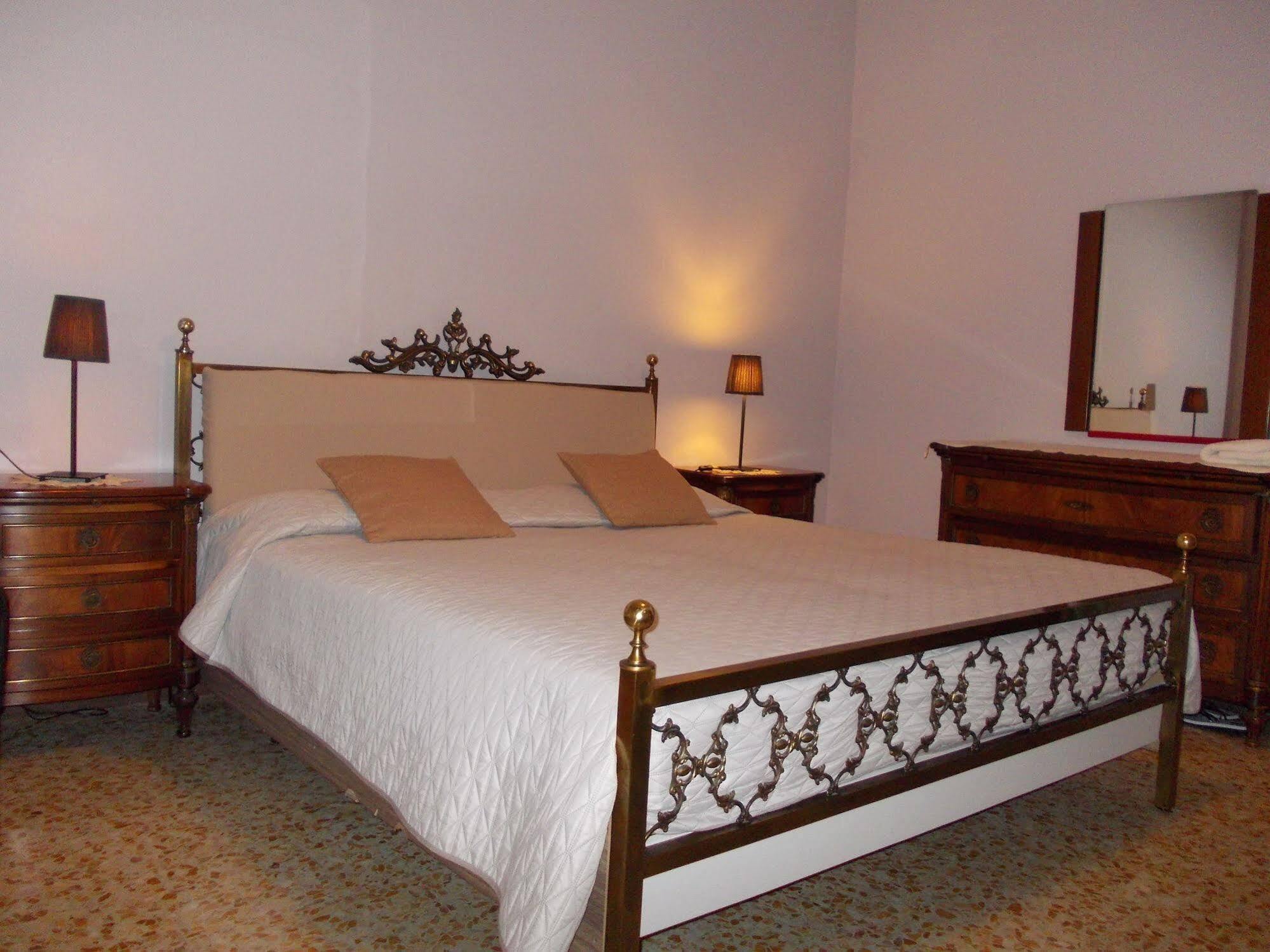 Travellers Lodge B&B Treviso Eksteriør billede